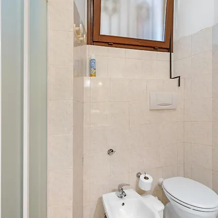Nel Cuore Di Arona- Via Pertossi Apartment